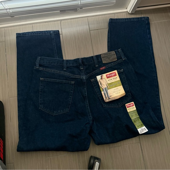 NWT Wrangler Regular Fit 38x29 Men’s Denim Jeans 100% Cotton - Picture 8 of 8